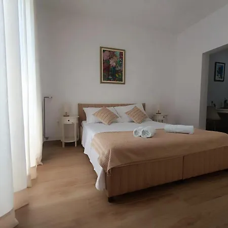 Apartment Fragola 3 Doli